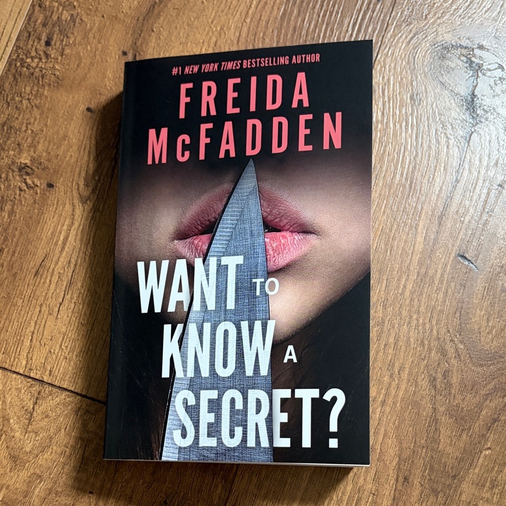 Freida McFadden Book - Want to Know a Secret?